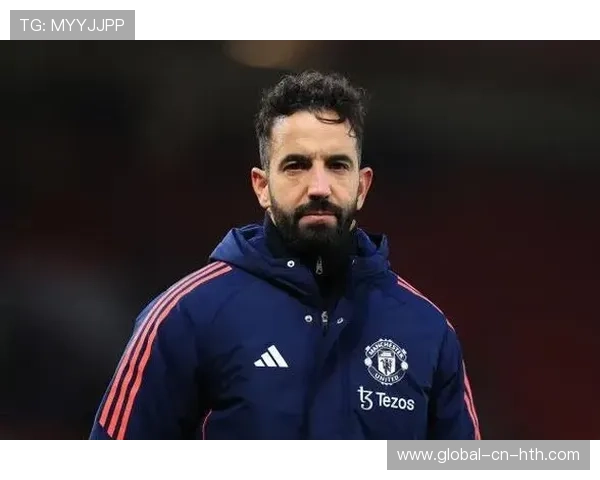 阿莫林三中卫体系争议始末，曼联高层权力博弈致其下课