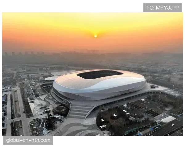 青岛青春足球场通过亚足联考察，获评“精英体育场”资质